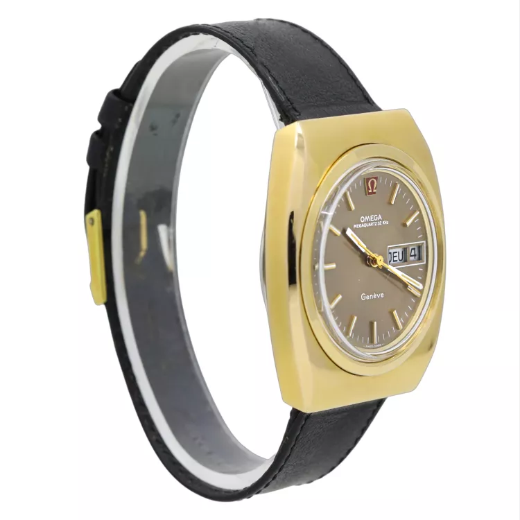 Omega megaquartz 32 khz geneve outlet gold