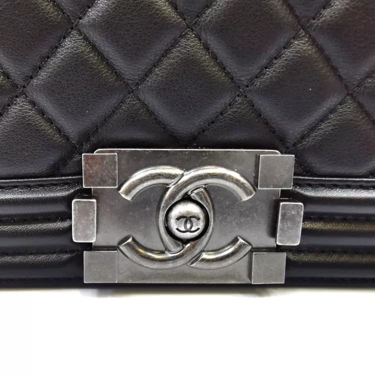 Chanel boyfriend outlet sac