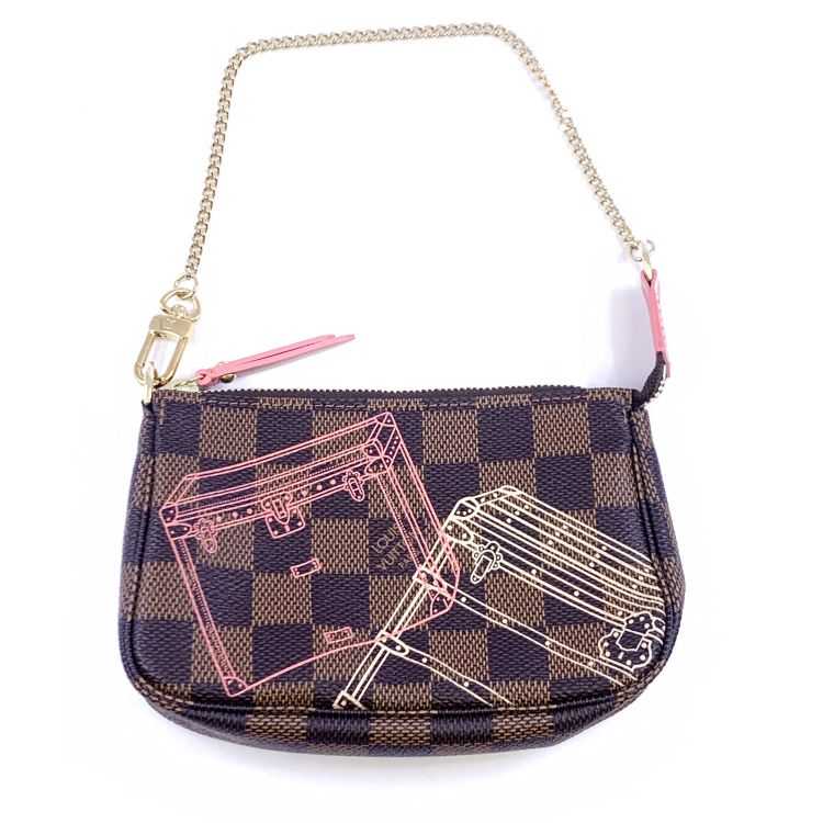 Louis Vuitton Mini Pochette