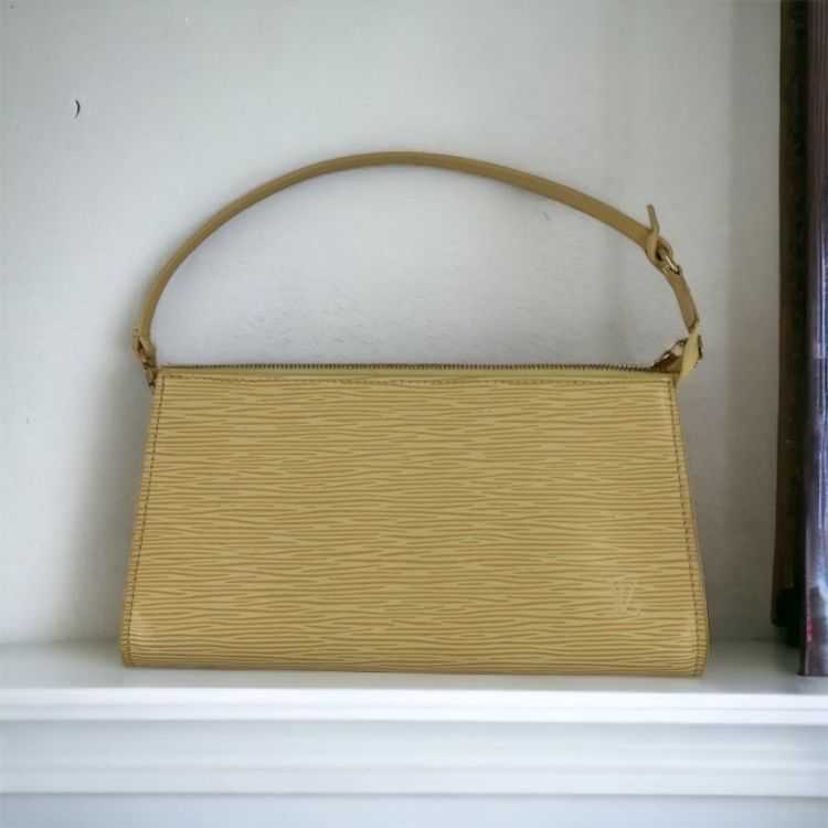 Pochette Louis Vuitton