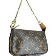 Louis Vuitton mini pochette - LuxeForYou