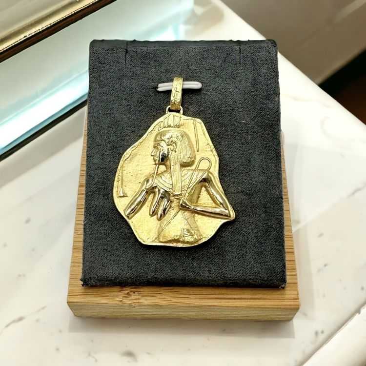 Pendentif Or jaune 18k