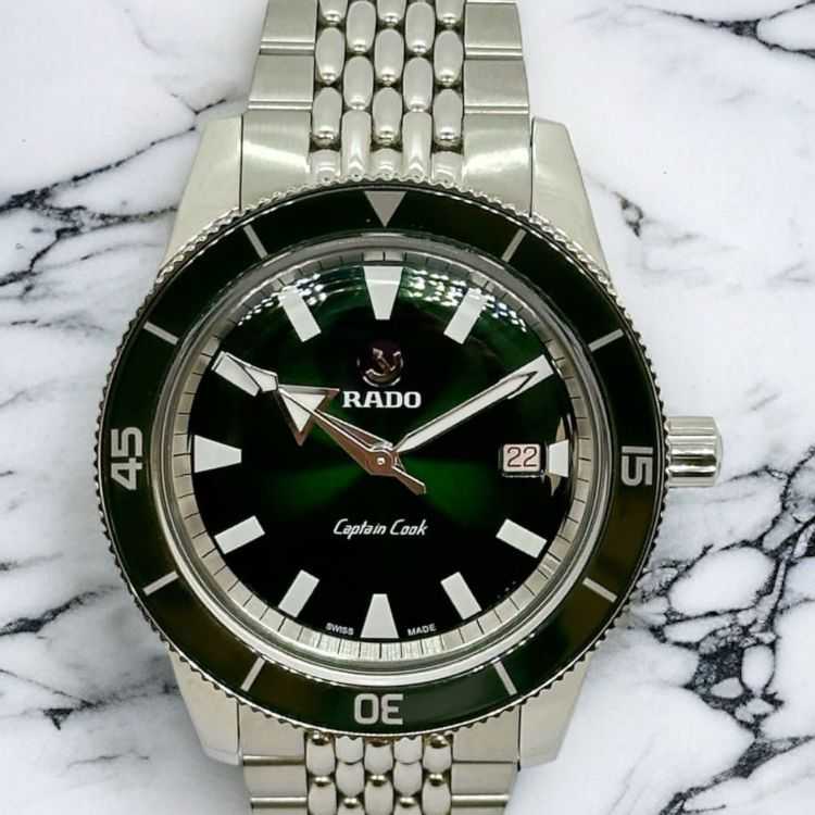 Rado Captain Cook