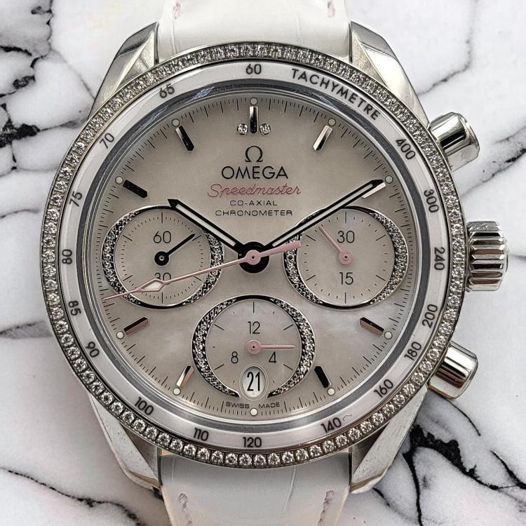 Omega Speedmaster 38