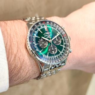 Breitling Navitimer B01 Chronograph 46 Green Dial