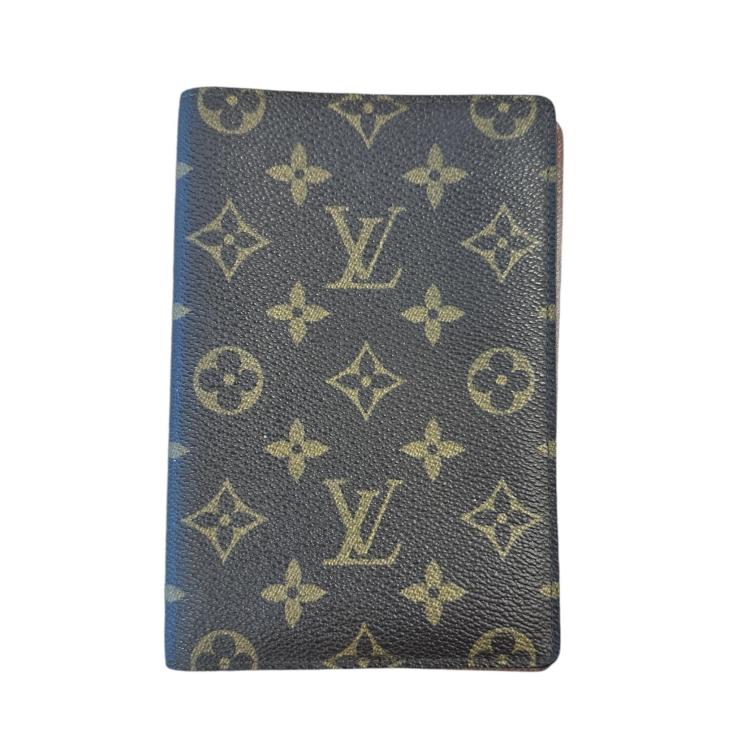 Etui passeport vuitton hotsell