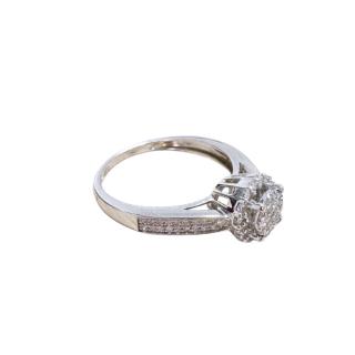 Bague Or blanc 18ct Diamants total 0.60 ct