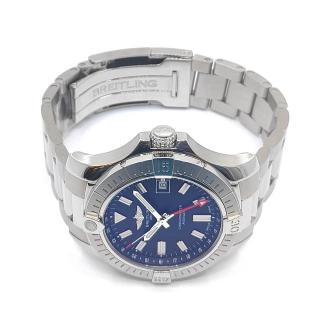 Breitling Avenger GMT 43