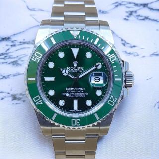 Rolex Submariner Date ''Hulk''