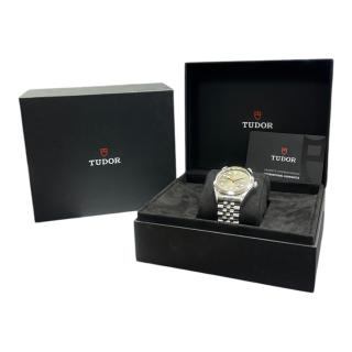 Tudor Black Bay 39