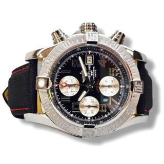 Breitling Avenger II