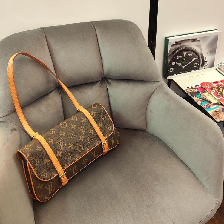 Sac à main Louis Vuitton Marelle MM